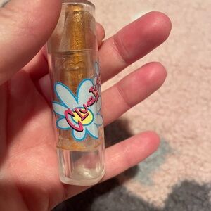 Vintage 90s Clueless Gold Shimmer Lipstick